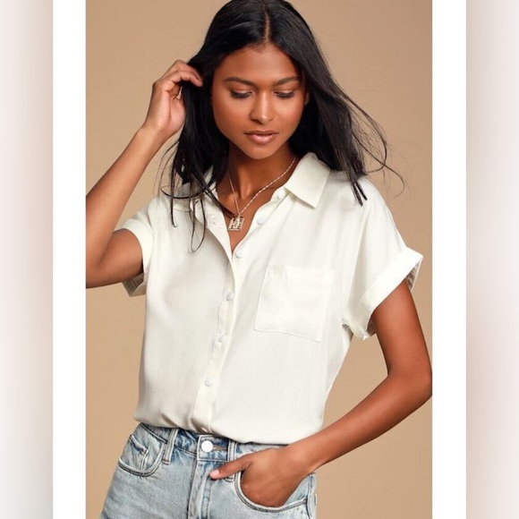 Lulu’s White Button-Up Top - Picture 3 of 4
